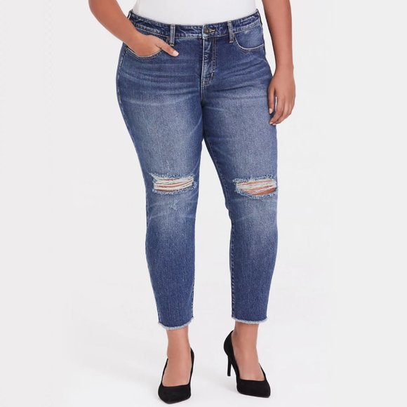 Torrid High Rise Straight Leg Busted Knee Distressed Jeans Size 18R - Picture 1 of 11